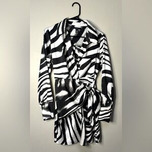 Zebra style long sleeve silky dress